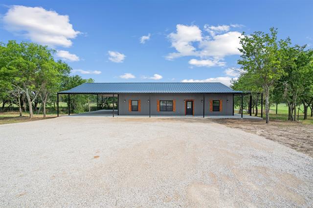 Home for sale at 1355 County Road 304 - DuChene Realty DFW Texas