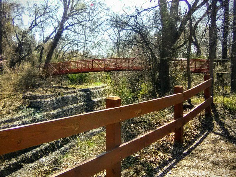 Arlington Texas - real estate and community